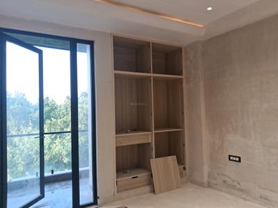 Bedroom Image of 1800 Sq.ft 3 BHK Builder Floor for sale in Paschim Vihar New Delhi for Rs. 37000000