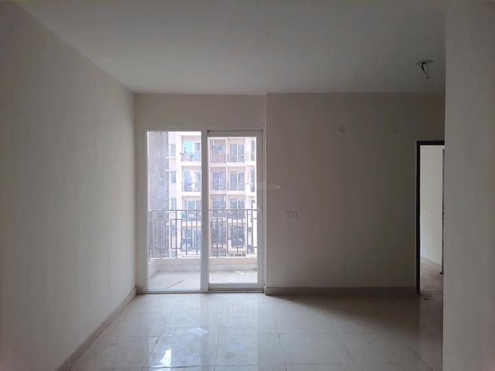 Signature Orchard Avenue 2 Main Image 1