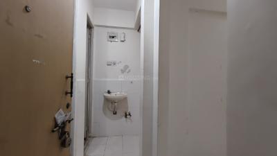 Bathroom Image of 340 Sq.ft 1 RK Studio for rent in CIDCO Fam CHS, Kopar Khairane Navi Mumbai for Rs. 18000