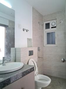 Common Bathroom Image of 1625 Sq.ft 3 BHK Apartment / Flat for sale in ATS Le Grandiose, Sector 150 Noida for Rs. 18000000