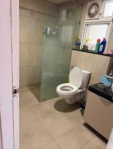 Bathroom Image of 1492 Sq.ft 2.5 BHK Apartment / Flat for rent in Prestige High Fields, Financial District Hyderabad for Rs. 65000