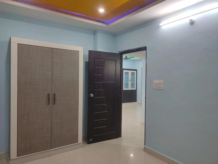 TR RENTALS Bedroom 1