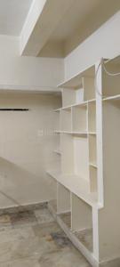 Bathroom Image of 700 Sq.ft 1 BHK Apartment / Flat for rent in Jubilee Hills Hyderabad for Rs. 16000