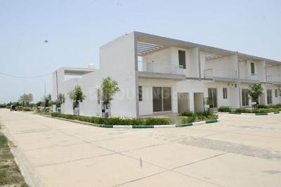 Image of 800 Sq.ft 1 BHK Villa for rent in Suncity Anantam Vrindavan, Jait, Vrindavan for Rs. 18000