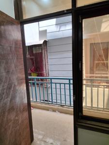 Balcony Image of 1400 Sq.ft 4 BHK Apartment / Flat for sale in Sector 73 Noida for Rs. 7500000