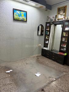 Bedroom Image of 1300 Sq.ft 3.5 BHK Builder Floor for sale in Dilshad Garden New Delhi for Rs. 11500000