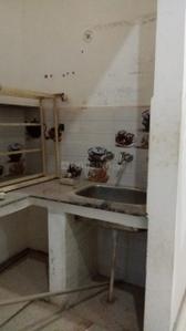Kitchen Image of 900 Sq.ft 2 BHK Builder Floor for rent in Khushboo Enclave Bareilly for Rs. 10000