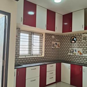 Kitchen Image of 2000 Sq.ft 3 BHK Independent House for rent in Palavakkam, Sholinganallur Chennai for Rs. 35000