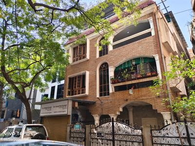 7 BHK Independent House