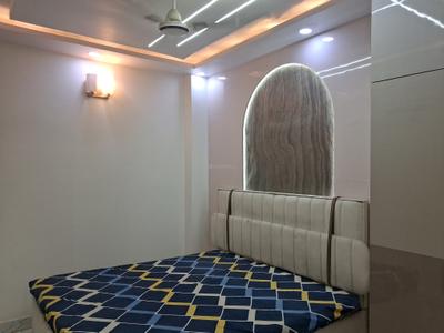 Bedroom Image of 850 Sq.ft 3 BHK Builder Floor for sale in Dwarka Mor New Delhi for Rs. 5000000