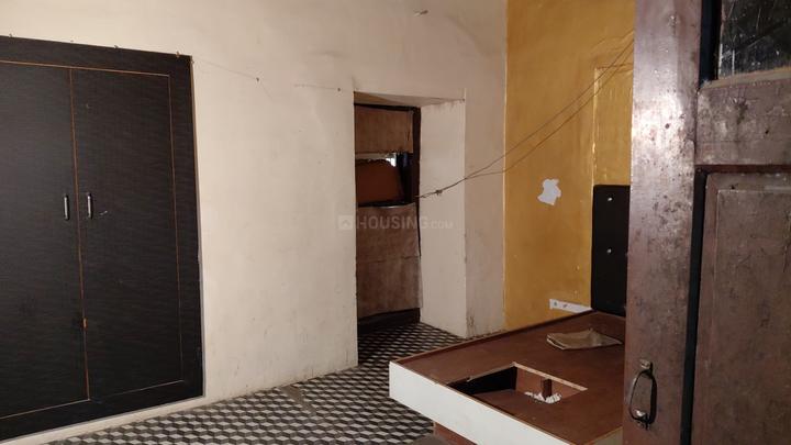 Kaiserbagh Officer's Colony, Qaiserbagh Bedroom 1