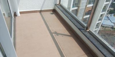 Balcony Image of 1200 Sq.ft 3 BHK Apartment / Flat for rent in Runwal The Central Park, Chinchwad Pune for Rs. 45000