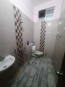 Bathroom Image of 2500 Sq.ft 3 BHK Apartment / Flat for rent in Model Town Rohtak for Rs. 25000