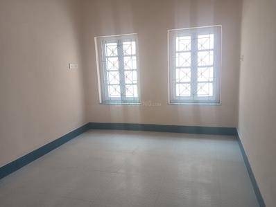 Hall Image of 1350 Sq.ft 3 BHK Builder Floor for sale in Dhakuria Kolkata for Rs. 6500000