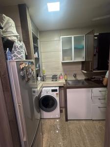 Kitchen Image of 600 Sq.ft 1 BHK Apartment / Flat for rent in Worli Mumbai for Rs. 85000