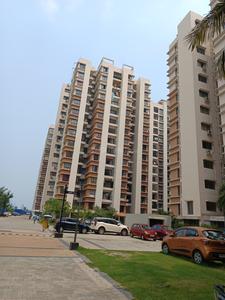 Image of 1370 Sq.ft 3 BHK Apartment / Flat for sale in DTC Southern Heights, Pailan, Kolkata for Rs. 8500000
