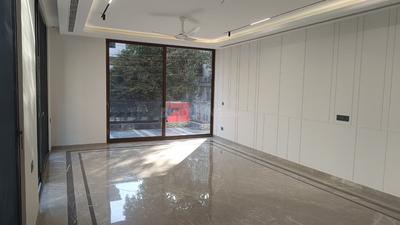Image of 2600 Sq.ft 4 BHK Builder Floor for sale in South Extension II, New Delhi for Rs. 140000000