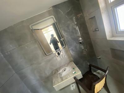 Bathroom Image of 2240 Sq.ft 3 BHK Apartment / Flat for rent in Vikram Golf View Condos, Sector 19 Dwarka New Delhi for Rs. 47000