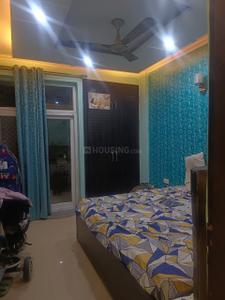 Bedroom Image of 1375 Sq.ft 3 BHK Apartment / Flat for sale in Amrapali Crystal Homes Phase 1, Sector 76 Noida for Rs. 17800000