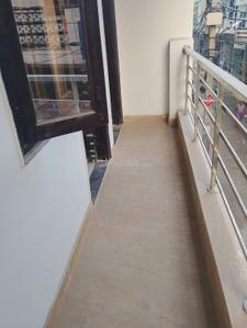 Balcony Image of 900 Sq.ft 2 BHK Apartment / Flat for rent in Sector 45 Noida for Rs. 19000