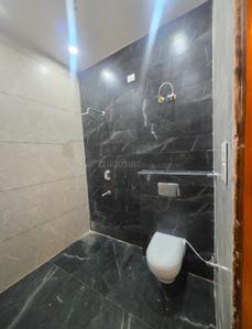 Bathroom Image of 2400 Sq.ft 5 BHK Independent House for sale in Shivalik Homes, Sector 127 Mohali for Rs. 17500000