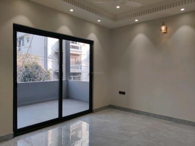 Bedroom Image of 3000 Sq.ft 5 BHK Builder Floor for sale in Kaushambi Ghaziabad for Rs. 39000000