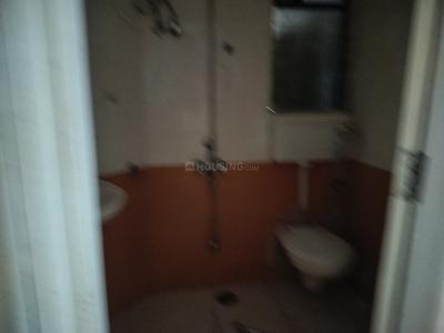 Bathroom Image of 1000 Sq.ft 2 BHK Apartment / Flat for sale in Maharaja Retreat CHS, Goregaon East Mumbai for Rs. 21000000