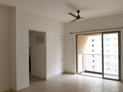 Living Room Image of 1100 Sq.ft 3 BHK Apartment / Flat for rent in Lodha Splendora, Thane West Thane for Rs. 36000