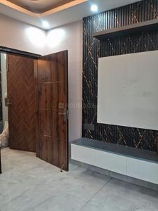 Bedroom Image of 1200 Sq.ft 3 BHK Builder Floor for rent in Sector 24 Rohini New Delhi for Rs. 35000