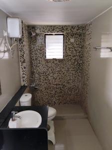 Bathroom Image of 2910 Sq.ft 4 BHK Apartment / Flat for rent in Chandkheda Ahmedabad for Rs. 44000