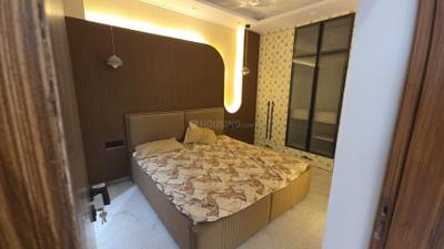 Bedroom Image of 1125 Sq.ft 4 BHK Builder Floor for sale in Mansa Ram Park New Delhi for Rs. 12800000