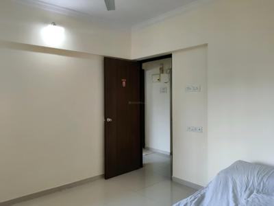 Bedroom Image of 910 Sq.ft 2 BHK Apartment / Flat for rent in Rutu Enclave, Kasarvadavali Thane for Rs. 22000