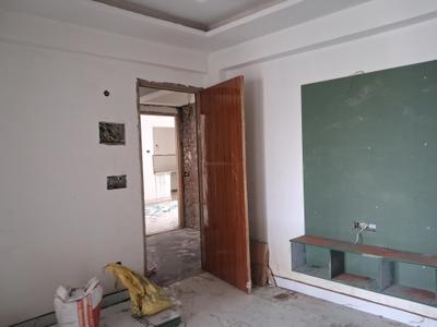 Living Room Image of 1050 Sq.ft 2 BHK Apartment / Flat for sale in Sector 101 Noida for Rs. 4400000