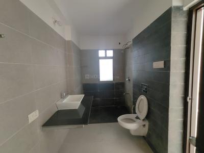 Bathroom Image of 3770 Sq.ft 4 BHK Apartment / Flat for sale in Aaryavart Skies, Ambawadi Ahmedabad for Rs. 31000000