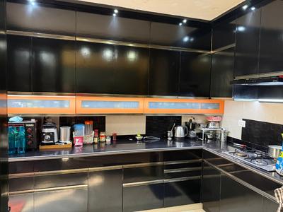 Kitchen Image of 1500 Sq.ft 3 BHK Apartment / Flat for sale in South City J Block Lucknow for Rs. 11000000