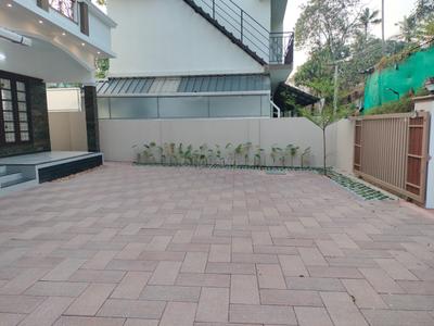 Image of 2450 Sq.ft 4 BHK Independent House for sale in Kakkanad, Kochi for Rs. 14500000
