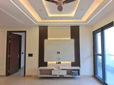 Living Room Image of 1800 Sq.ft 3 BHK Builder Floor for sale in Paschim Vihar New Delhi for Rs. 37500000