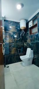 Bathroom Image of 1000 Sq.ft 3 BHK Builder Floor for sale in Malviya Nagar New Delhi for Rs. 7500000