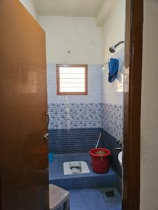 Bathroom Image of 600 Sq.ft 2 BHK Independent House for rent in Perungudi Chennai for Rs. 20000
