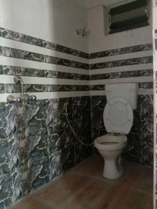 Common Bathroom Image of 785 Sq.ft 2 BHK Apartment / Flat for sale in Keshtopur Kolkata for Rs. 2500000