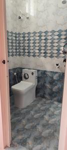 Bathroom Image of 650 Sq.ft 2 BHK Independent House for rent in Saravanampatty Coimbatore for Rs. 12000