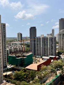Image of 1250 Sq.ft 3 BHK Apartment / Flat for sale in Dotom Isle, Malad West, Mumbai for Rs. 24000000