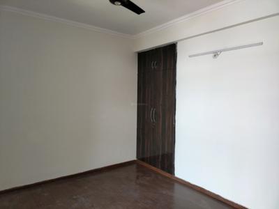 Bedroom Image of 884 Sq.ft 2 BHK Apartment / Flat for rent in Amrapali Pan Oasis, Sector 70 Noida for Rs. 30000
