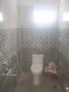 Common Bathroom Image of 1143 Sq.ft 2 BHK Apartment / Flat for sale in Syamantaka Emerald Heights by Syamantaka Infra, Bollaram Industrial Area Sangareddy for Rs. 7557005