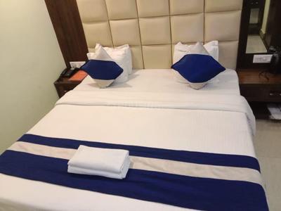 Bedroom Image of 1100 Sq.ft 1 BHK Apartment / Flat for rent in Pramukh Sahaj, Chala Vapi for Rs. 14000