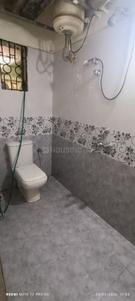 Bathroom Image of 1055 Sq.ft 2 BHK Apartment / Flat for rent in Donwaddo, Salvador Do Mundo, Bardez Goa for Rs. 25000