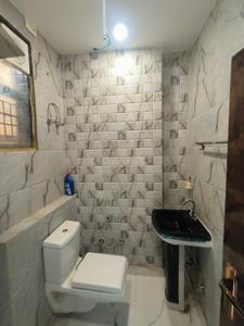 Image of 810 Sq.ft 3 BHK Builder Floor for rent in Dwarka Mor, New Delhi for Rs. 25500