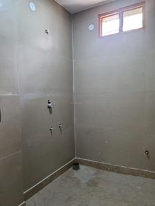 Common Bathroom Image of 1000 Sq.ft 3 BHK Apartment / Flat for sale in The Shiva Luxury Floors, Sector 16A Dwarka New Delhi for Rs. 8500000