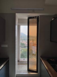 Kitchen Image of 600 Sq.ft 1 BHK Apartment / Flat for rent in Unique Vistas, Thane West Thane for Rs. 35000