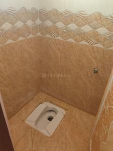 Bathroom Image of 700 Sq.ft 2 BHK Builder Floor for rent in NRI Layout Bengaluru for Rs. 15000